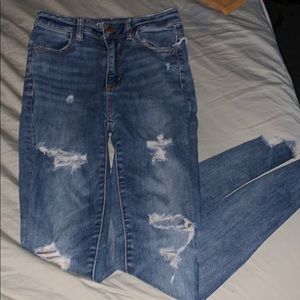 Ripped blue jeans from American eagle skinny/high